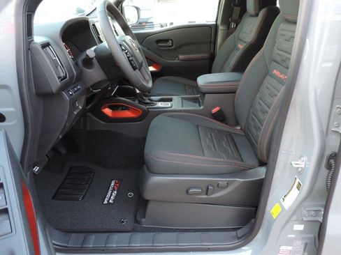 New 2026 Nissan Frontier PRO-4X w/ Pro-4x Convenience Package image 16