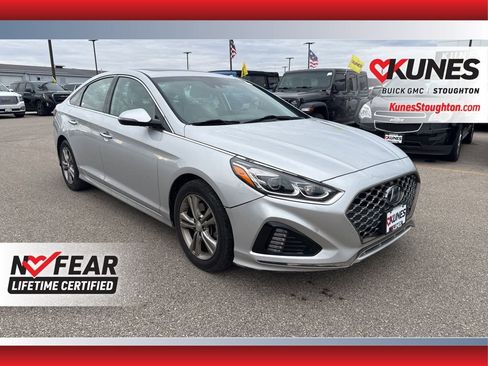 Used 2019 Hyundai Sonata Limited image 4
