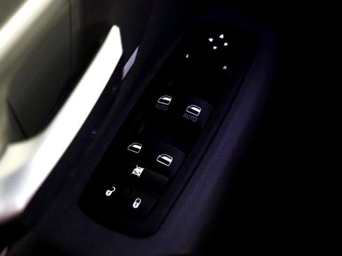 Used 2022 RAM 1500 Big Horn image 13