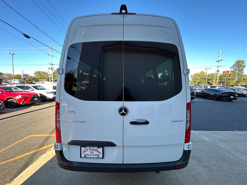 Used 2025 Mercedes-Benz Sprinter 2500 image 6