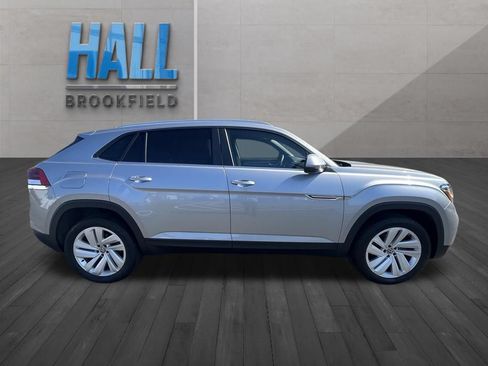 Certified 2023 Volkswagen Atlas Cross Sport SE w/ Panoramic Sunroof Package AWD/4WD image 7