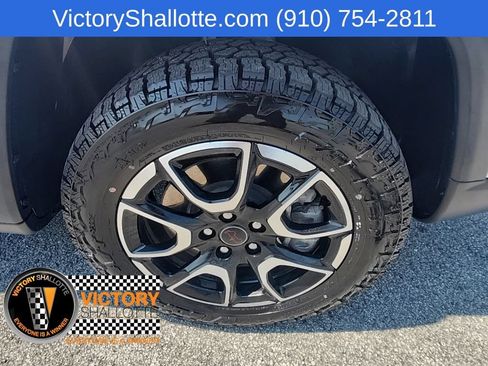 Certified 2025 Jeep Compass Trailhawk AWD/4WD image 28