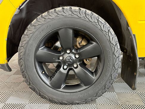 Used 2019 RAM 1500 Express w/ Wheel & Sound Group image 36