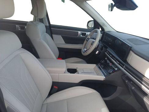 Used 2024 Hyundai Santa Fe SEL image 16