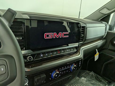 New 2026 GMC Sierra 2500 SLE w/ SLE Value Package; image 20