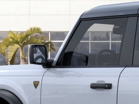 New 2026 Ford Bronco Badlands w/ Black Appearance Package AWD/4WD image 47