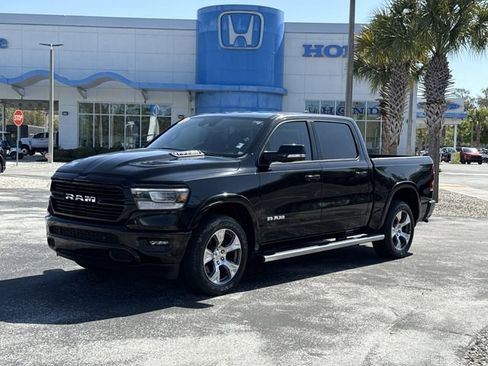 Used 2022 RAM 1500 Laramie w/ Sport Appearance Package image 12