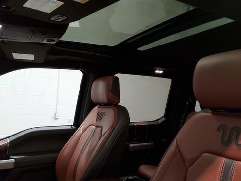 Used 2019 Ford F150 King Ranch w/ Equipment Group 601A Luxury AWD/4WD image 15
