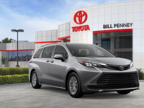 New 2026 Toyota Sienna LE FWD image 15