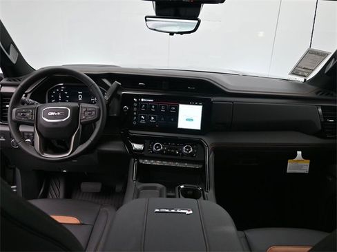 New 2026 GMC Sierra 2500 AT4 w/ AT4 Premium Plus Package image 10