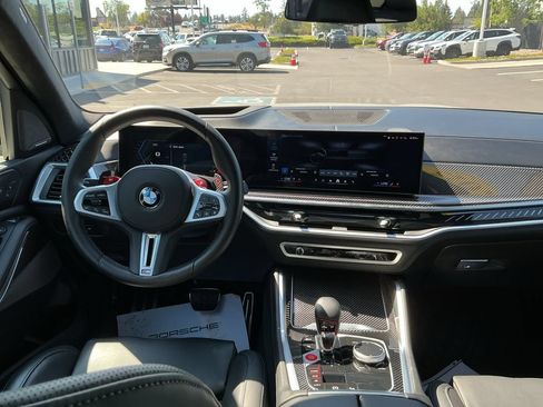 Used 2025 BMW X5 M Competition w/ Executive Package AWD/4WD image 21