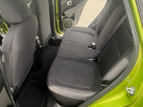Used 2015 Kia Soul FWD image 23