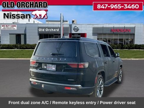 Used 2022 Jeep Wagoneer Series II w/ Premium Group I AWD/4WD image 5