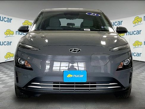 Used 2023 Hyundai Kona SE w/ Cargo Package FWD image 2