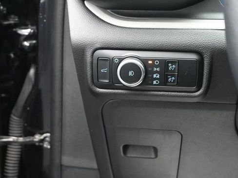 Certified 2024 Ford Explorer XLT w/ Equipment Group 202A AWD/4WD image 12