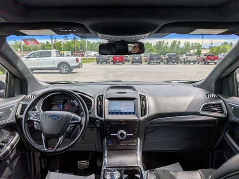 Used 2020 Ford Edge ST w/ Equipment Group 401A AWD/4WD image 24