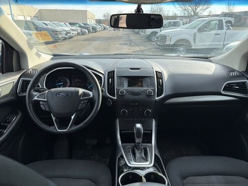 Used 2017 Ford Edge SEL image 13