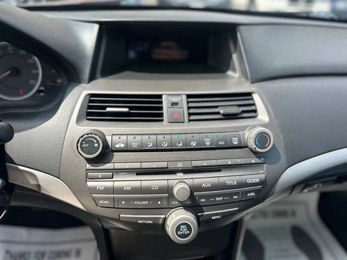Used 2012 Honda Accord LX image 37