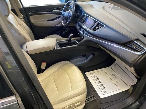 Used 2021 Buick Enclave Essence w/ Sound and Sites Package AWD/4WD image 17