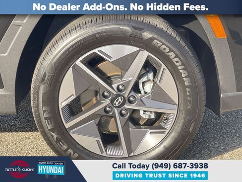 Certified 2025 Hyundai Tucson SEL AWD/4WD image 10