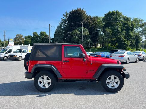 Used 2016 Jeep Wrangler Sport w/ Quick Order Package 24S AWD/4WD image 22