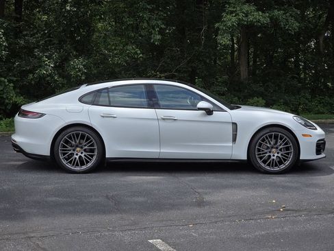 Used 2023 Porsche Panamera 4 Platinum Edition w/ Assistance Package AWD/4WD image 7