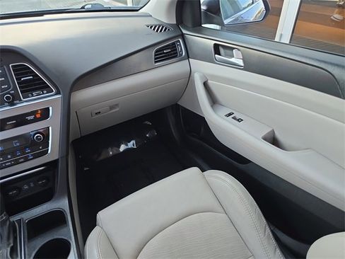 Used 2015 Hyundai Sonata Sport w/ Option Group 03 image 14