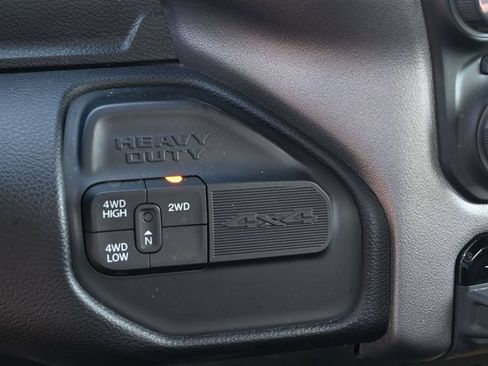 Used 2024 RAM 3500 Big Horn AWD/4WD image 25
