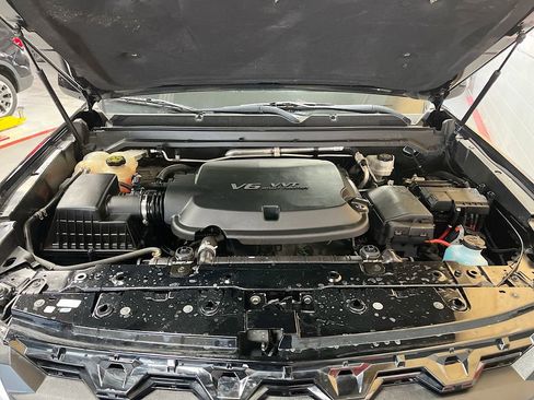 Used 2021 Chevrolet Colorado ZR2 w/ ZR2 Midnight Special Edition AWD/4WD image 29