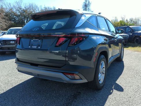 New 2026 Hyundai Tucson SE image 7