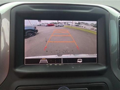 Used 2023 GMC Sierra 1500 Pro w/ Pro Value Package image 32