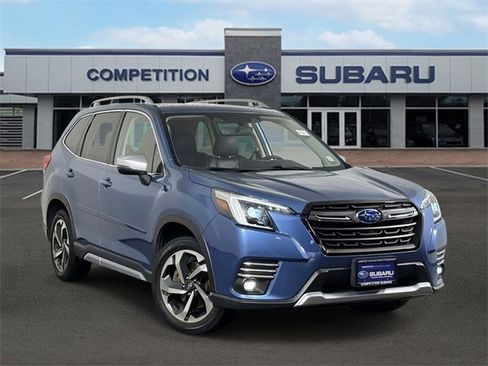 Used 2022 Subaru Forester Touring image 1