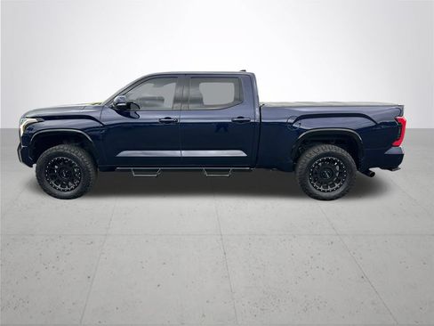 Used 2023 Toyota Tundra Platinum AWD/4WD image 10