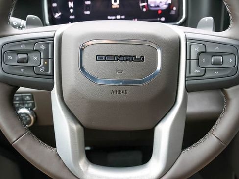 New 2026 GMC Sierra 1500 Denali w/ Denali Reserve Package AWD/4WD image 31