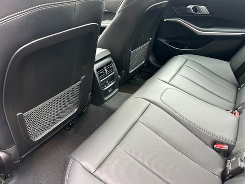 Used 2023 BMW 330i Sedan w/ Driving Assistance Package RWD image 11