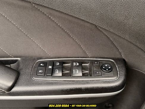 Used 2019 Dodge Charger Scat Pack RWD image 18