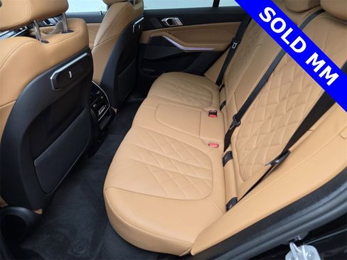 Used 2026 BMW X5 sDrive40i w/ Premium Package image 14