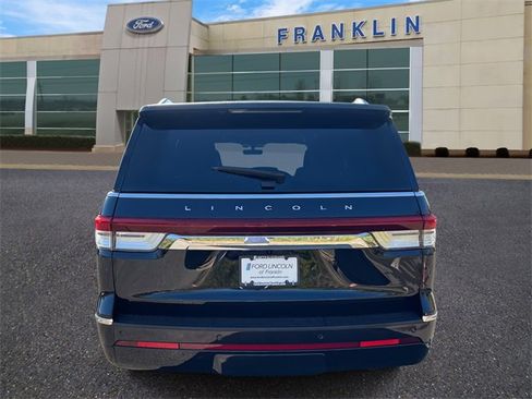 Certified 2024 Lincoln Navigator Reserve image 6