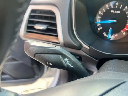 Used 2014 Ford Fusion SE w/ Equipment Group 202A FWD image 15