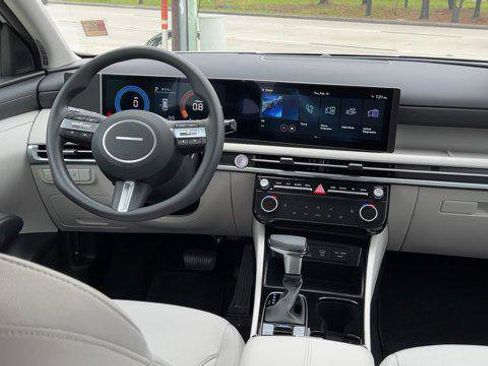 New 2026 Hyundai Tucson SEL image 21