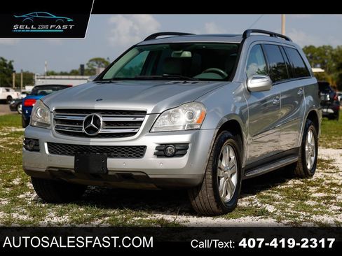 Used 2009 Mercedes-Benz GL 450 4MATIC image 1