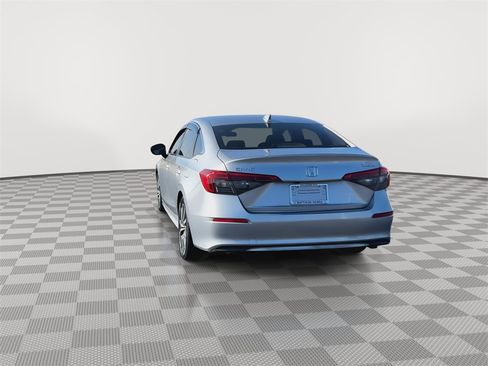 Used 2022 Honda Civic EX image 7