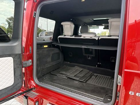 Certified 2022 Mercedes-Benz G 63 AMG 4MATIC image 11