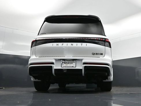 New 2026 INFINITI QX80 4WD w/ Sport Exterior Package image 44
