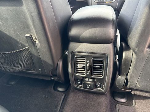 Used 2017 Dodge Durango GT w/ Premium Group image 32