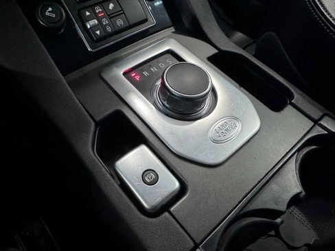 Used 2016 Land Rover LR4 HSE Silver Edition image 37