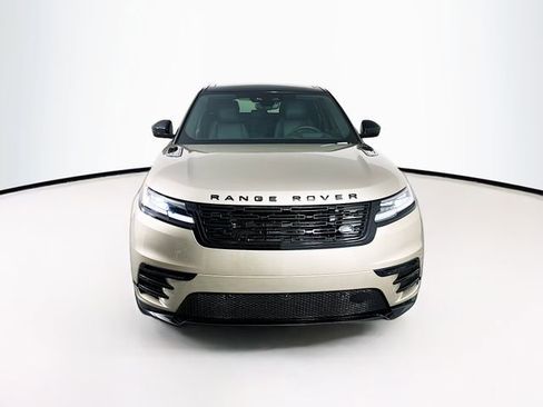 New 2026 Land Rover Range Rover Velar Dynamic SE image 2