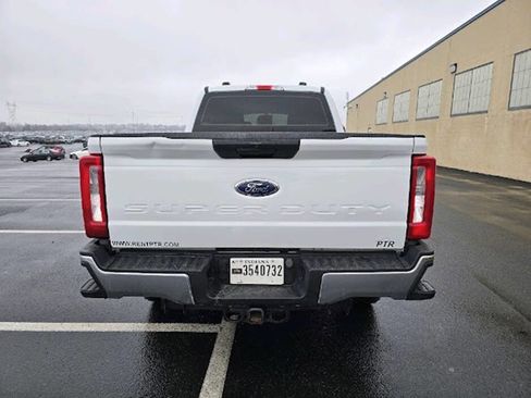 Used 2023 Ford F250 XL w/ FX4 Off-Road Package AWD/4WD image 6
