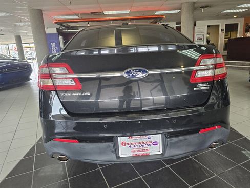 Used 2013 Ford Taurus SEL image 5