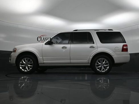 Used 2017 Ford Expedition Limited w/ Equipment Group 301A image 26